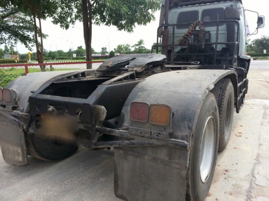 รถอีซูซุ 10 ล้อ หัวลาก 240 แรงม้า. ปี 37.      สนใจติดต่อ  081 - 6079515