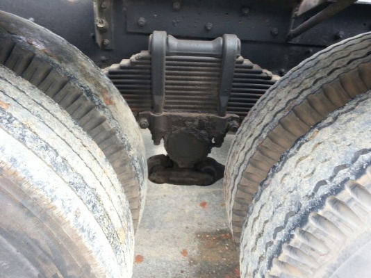 รถอีซูซุ 10 ล้อ หัวลาก 240 แรงม้า. ปี 37.      สนใจติดต่อ  081 - 6079515