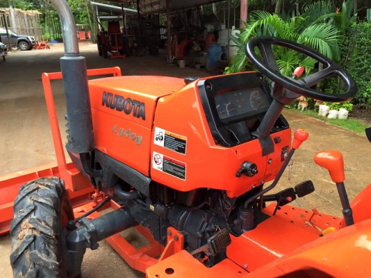 ขายรถไถKubota L3408 (4WD) พร้อมใบมีดหน้า รถพร้อมใช้งาน ขายรถไถKubota L3408 (4WD) พร้อมใบมีดหน้า รถพร้อมใช้งาน