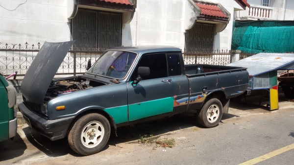 ขายรถกระบะ มาสด้า 1300 ปี 32 พร้อมโครงหลังคาขายของ