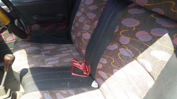 ขายรถกระบะ มาสด้า 1300 ปี 32 พร้อมโครงหลังคาขายของ