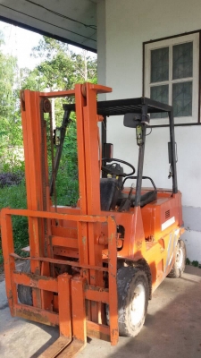 ขาย65,000บาท))รถยก มิตซูบิชิ 1.5ตัน. กะบอกคู่ เสาสูง3เมตร เครื่องเบนชิล