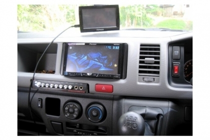 TOYOTA COMMUTER 2.5 D4D Y2013 หลังคาสูง