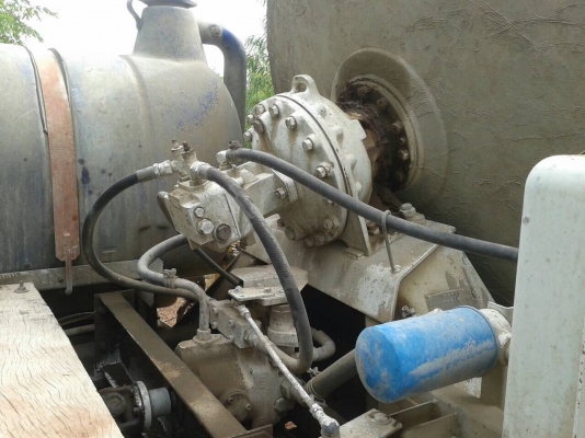 ขายรถโม่ปูน 2.5 คิว 6 ล้อ ISUZU NRR เครื่อง 6HE1 195 แรงม้า คัสซีสวยตลอดเส้น เฟืองท้ายใหญ่ พาวเวอร์ เอกสารสัญญาซื้อขาย