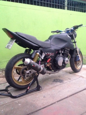 โอ บางนา ขาย ลูกผสม โครง cbr400 เครื่องcb400 ราคาเบาๆ 29,000 บาท