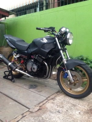 โอ บางนา ขาย ลูกผสม โครง cbr400 เครื่องcb400 ราคาเบาๆ 29,000 บาท