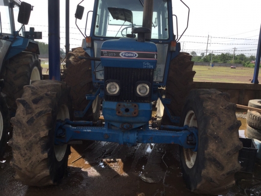 ขายรถไถฟอร์ดรุ่น6610นำเข้า