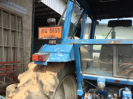 ขายรถไถฟอร์ดรุ่น6610นำเข้า