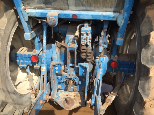 ขายรถไถฟอร์ดรุ่น6610นำเข้า