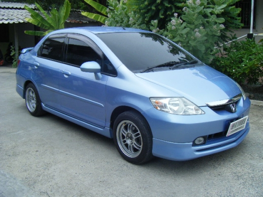 honda city idsi ออโต้ lpgหัวฉีดอย่างดี แม็ก15 ไฟหน้าซีนอล ชุดแต่งรอบคัน ไม่เคยชนแน่นอน