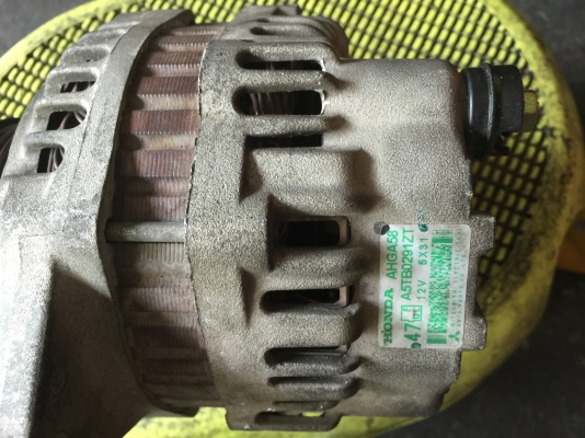 ขายไดชาร์จ honda jazz โฉมแรก  สภาพใหม่ รับประกัน 15วัน ราคา1800บาท