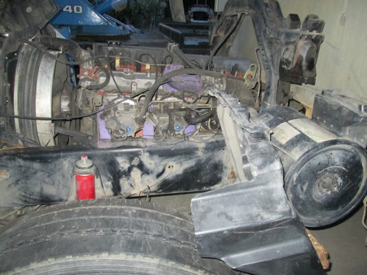 ISUZU-เดทก้าปี.42-เครื่อง.6HH1.NGVตู้3บาน.หัวเดิมบาง.ครัชซีสวย