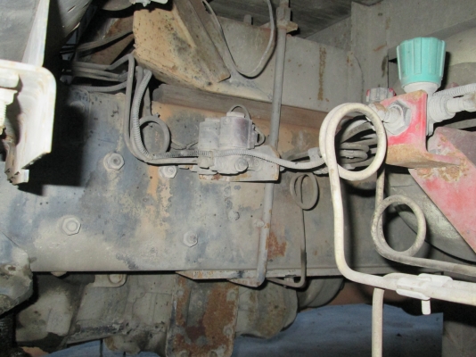 ISUZU-เดทก้าปี.42-เครื่อง.6HH1.NGVตู้3บาน.หัวเดิมบาง.ครัชซีสวย