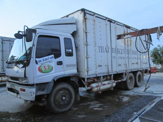 ISUZU-เดทก้าปี.42-เครื่อง.6HH1.NGVตู้3บาน.หัวเดิมบาง.ครัชซีสวย