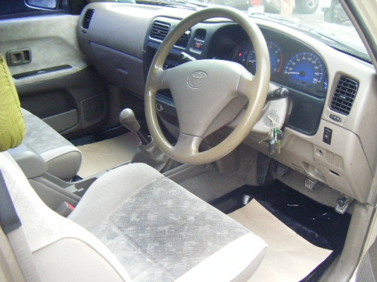 TOYOTA HILUX TIGER D4D 2500 4ประตู ปี2003