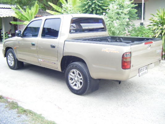 TOYOTA HILUX TIGER D4D 2500 4ประตู ปี2003 TOYOTA HILUX TIGER D4D 2500 4ประตู ปี2003