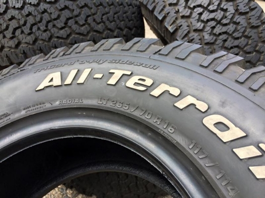 BF Goodrich All-Terrain KO 265 70 r16 ผลิตสัปดาห์ที่49 ปี14