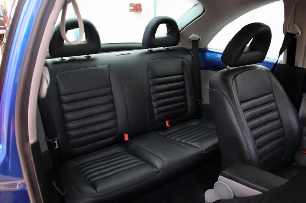 ขาย VW BEETLE 2.0 ปี2002 สีน้ำเงิน รถออกยนตกิจ รถศูนย์ วิ่งน้อยเพียง 9 หมื่นกว่าโล เกียร์AUTO