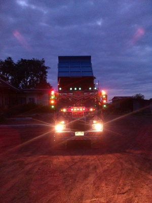 ขายอิแต๋นดั้มหกล้อ เครื่องHINO wo4d 117แรง เกียร์2ลูก แตรลมดั้ม 6 ตันพวงมาลัยพาวเวอร์