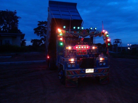 ขายอิแต๋นดั้มหกล้อ เครื่องHINO wo4d 117แรง เกียร์2ลูก แตรลมดั้ม 6 ตันพวงมาลัยพาวเวอร์