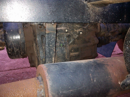 ขายอิแต๋นดั้มหกล้อ เครื่องHINO wo4d 117แรง เกียร์2ลูก แตรลมดั้ม 6 ตันพวงมาลัยพาวเวอร์