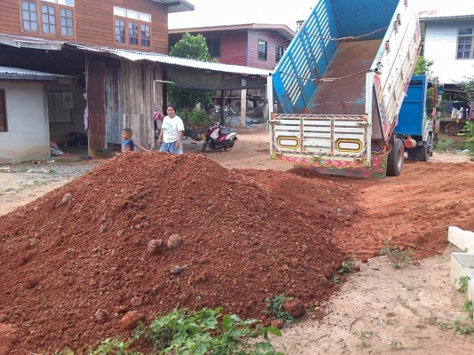 ขายอิแต๋นดั้มหกล้อ เครื่องHINO wo4d 117แรง เกียร์2ลูก แตรลมดั้ม 6 ตันพวงมาลัยพาวเวอร์