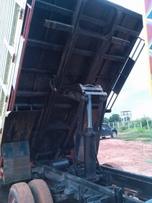 ขายอิแต๋นดั้มหกล้อ เครื่องHINO wo4d 117แรง เกียร์2ลูก แตรลมดั้ม 6 ตันพวงมาลัยพาวเวอร์