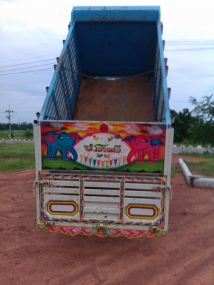 ขายอิแต๋นดั้มหกล้อ เครื่องHINO wo4d 117แรง เกียร์2ลูก แตรลมดั้ม 6 ตันพวงมาลัยพาวเวอร์