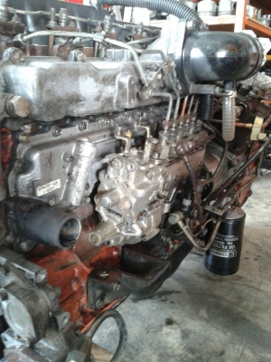 ขายเครื่องยนต์ 6HE1-195 แรงม้า เครื่องสวย ติดดี ข้อเหวี่ยงSTD