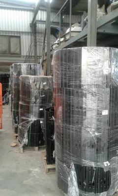 โซ่รถขุด มีหลายขนาดครับ PC20,PC30,PC200,SK200มีครับ โซ่รถขุด มีหลายขนาดครับ PC20,PC30,PC200,SK200มีครับ