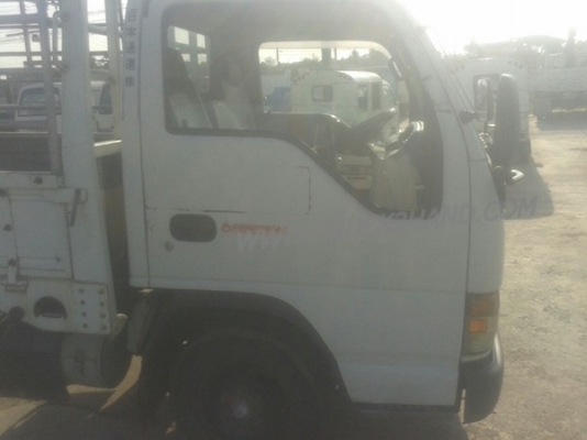 รถบรรทุก 4 ล้อ ISUZU ELF ติดแก๊ส LPG