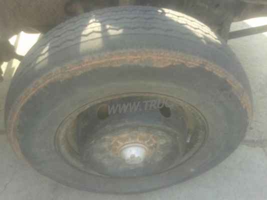 รถบรรทุก 4 ล้อ ISUZU ELF ติดแก๊ส LPG