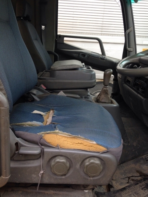 FUSO รถเครนสว่าน FUSO รถเครนสว่าน