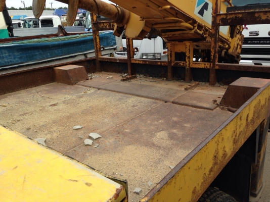 FUSO รถเครนสว่าน FUSO รถเครนสว่าน