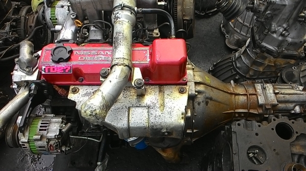 เครื่องนิสสัน td27 ฝาแดง ฟรอนเทีร์ยพร้อมเกีร์ยเครื่องดีไม่มีไอ