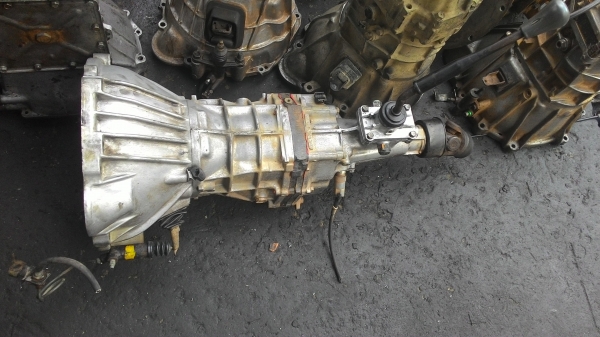 เครื่อง Toyota 2l mighty เครื่องสวยพร้อมเกีร์ย รับประกัน