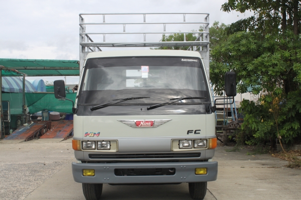 ขาย6ล้อฮ๊โน่ FCเครื่อง120แรงรถสวยมาก กะบะคาร์โก้พร้อมคอก รถปี2539