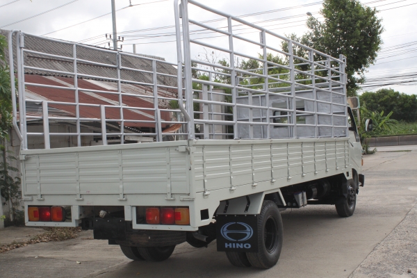 ขาย6ล้อฮ๊โน่ FCเครื่อง120แรงรถสวยมาก กะบะคาร์โก้พร้อมคอก รถปี2539