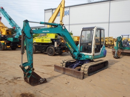 Komatsu PC40-7E เก่าญี่ปุ่น