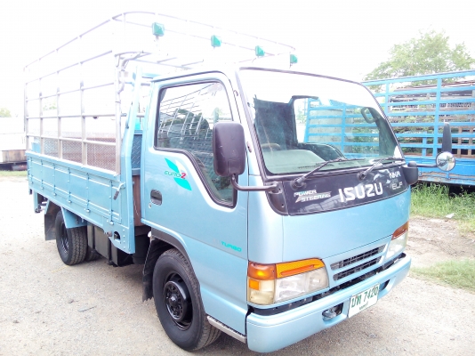 6 ล้อสั้น  *ท้ายลิฟท์*  *Euro.2*  ISUZU  NKR 120 แรงม้า   * ยาว 3.20 ม.* รถสวยเดิม+สวยจริง+สภาพพร้อมใช้งาน * มีเล่มพร้อมโอน *