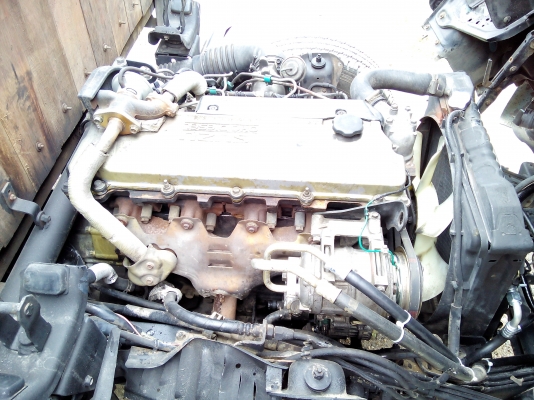 6 ล้อสั้น  *ท้ายลิฟท์*  *Euro.2*  ISUZU  NKR 120 แรงม้า   * ยาว 3.20 ม.* รถสวยเดิม+สวยจริง+สภาพพร้อมใช้งาน * มีเล่มพร้อมโอน *