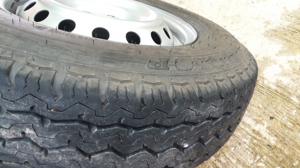 ขายล้อกระทะ นิสสัน นาวาร่า np300 4ล้อใช้ไป4พันกว่าโล ใหม่ๆ