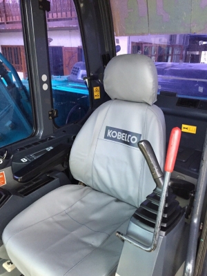 KOBELCO SK200-8 YN11 8,XXX ชั่วโมง เล่มทะเบียนครบ รถสวย ใช้งานดี KOBELCO SK200-8 YN11 8,XXX ชั่วโมง เล่มทะเบียนครบ รถสวย ใช้งานดี