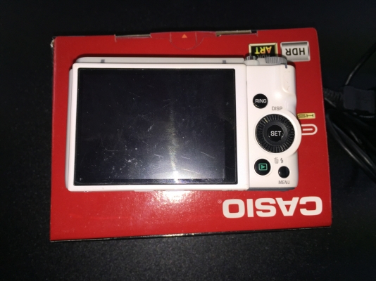 ขายกล้องฟรุ้งฟริ้งดิจิตอลยี่ห้อCASIOรุ่นEX-ZR1300สภาพสวยยกกล่องครับ ขายกล้องฟรุ้งฟริ้งดิจิตอลยี่ห้อCASIOรุ่นEX-ZR1300สภาพสวยยกกล่องครับ