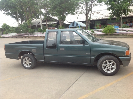 อีซุสุ มังกรแค๊ปเครื่อง2,500