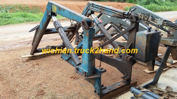 ขายแล้วขอบคุณเฮียไร่จันทร์แดงมากครับ ชุดตักหน้ารถไถฟอร์ด6600 เก่านอกกระบอกใหญ่มาก อุปกรณ์ครบๆเอาไปติดตั้งได้เลย