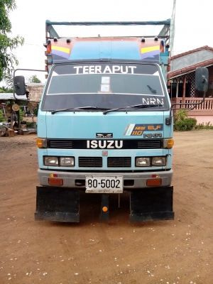 รถเดิมๆต้องมาก่อน ขายหกล้อ อีซูสุ NKR110แรง สภาพนางฟ้า รถเดิมๆต้องมาก่อน ขายหกล้อ อีซูสุ NKR110แรง สภาพนางฟ้า