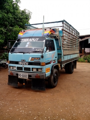 รถเดิมๆต้องมาก่อน ขายหกล้อ อีซูสุ NKR110แรง สภาพนางฟ้า รถเดิมๆต้องมาก่อน ขายหกล้อ อีซูสุ NKR110แรง สภาพนางฟ้า