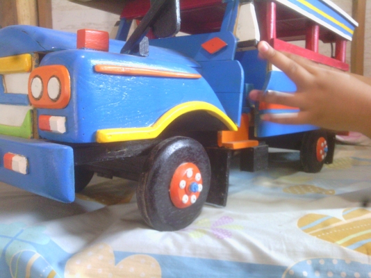 ขายรถไม้โบราณ ของเล่นคลาสิค