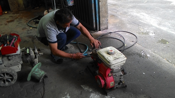 ขายเครื่องเทสน้ำ เช็คแรงดันน้ำในท่อน้ำประปา พ่นยา เครื่องยนต์ HONDA 5.5 แท้